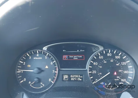 2015 Nissan Altima 2.5 S z USA, uszkodzony, nr VIN 1N4AL3AP2FN327266